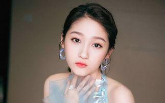 娱乐圈吃瓜美女是谁啊百度云